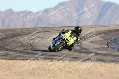 media/Dec-07-2025-CVMA (Sun) [[3e7d2de5dc]]/Race 17-Amateur Formula Middleweight/